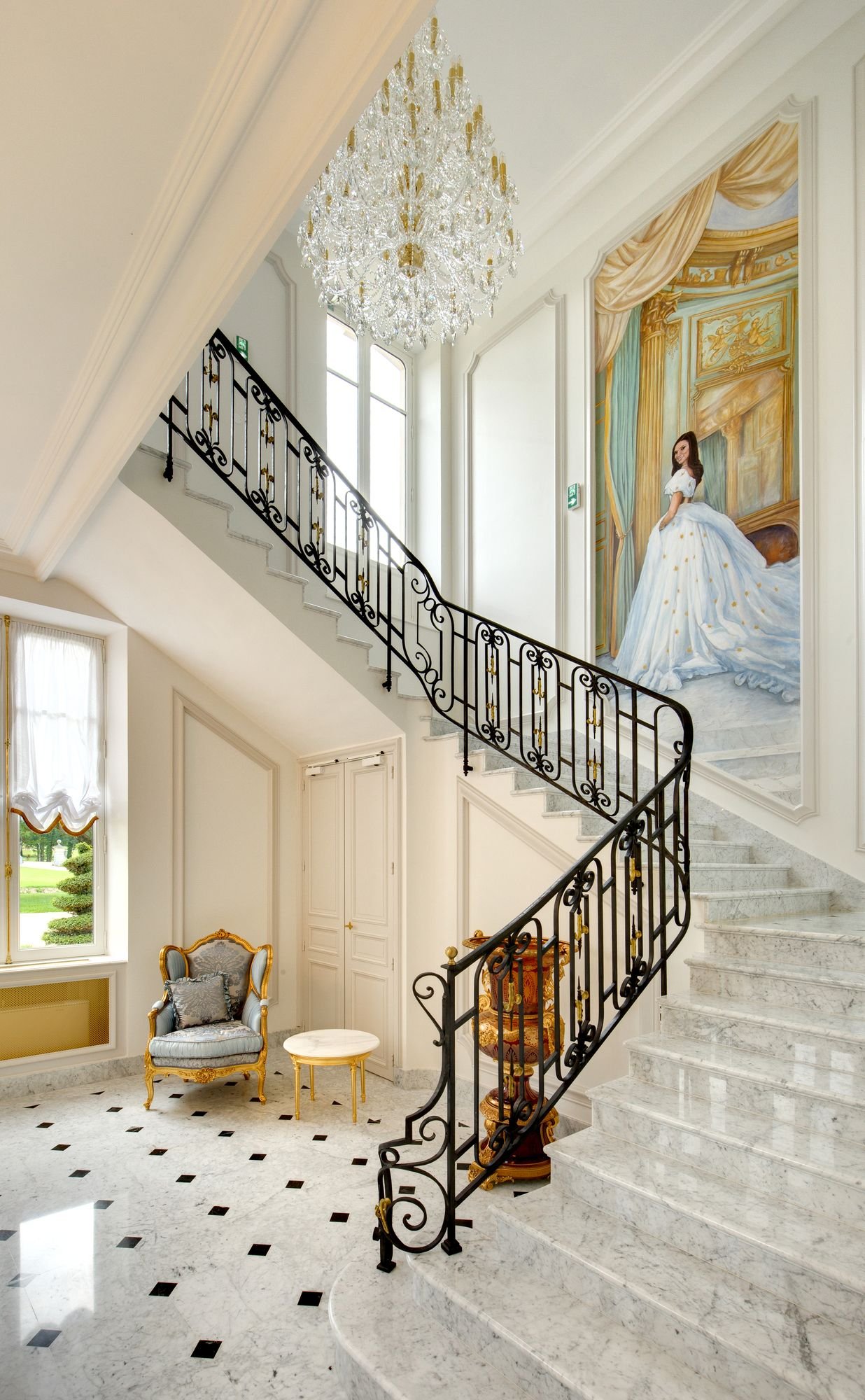 Alexandra Palace | French Lifestyle Stay near Niort